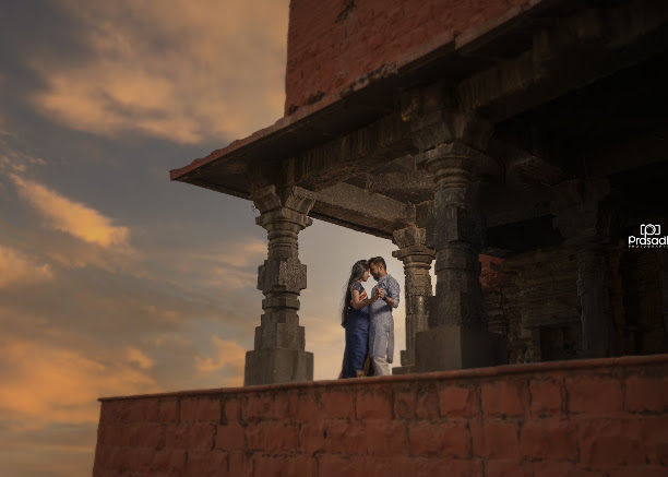Aria & Devin — A Tuscan Vow